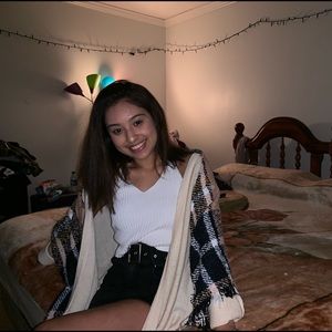 Meet your Posher, Alexandra